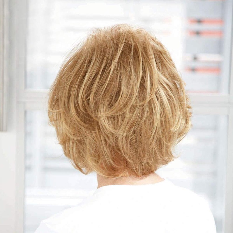Blonde pruiken voor vrouwen Gezonde synthetische vezel gelaagde pruik zijdeel