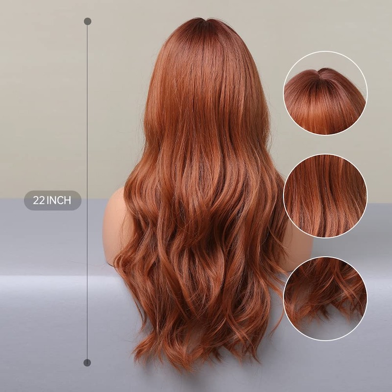 Oranjebruine synthetische pruiken Natuurlijke golvende pruik met pony Aardbeiblond